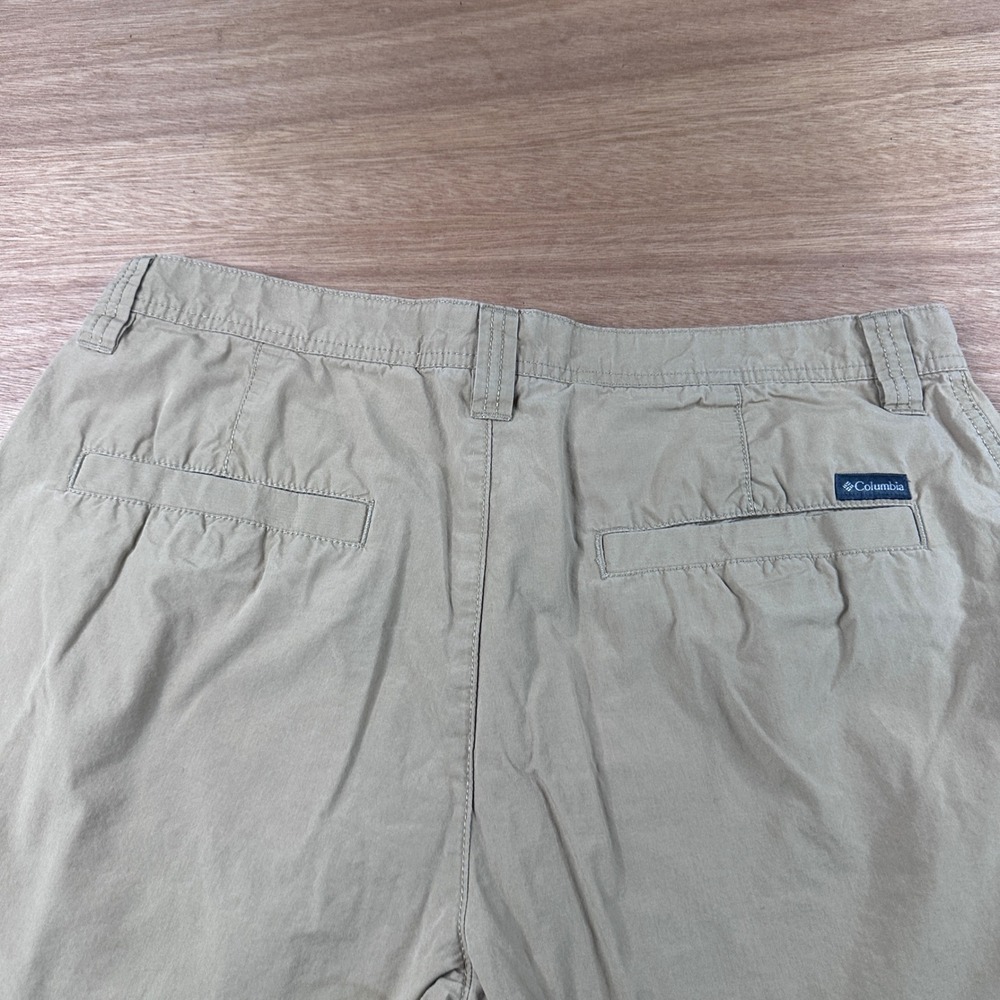 Columbia Khaki Chino Shorts Mens 34W 10" Outdoor Casual Golf Hiking - Picture 4 of 7
